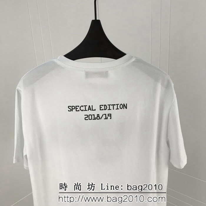 FENDI芬迪 19ss春夏新款 品牌logo印花 百搭款短袖 男女同款 ydi1237
